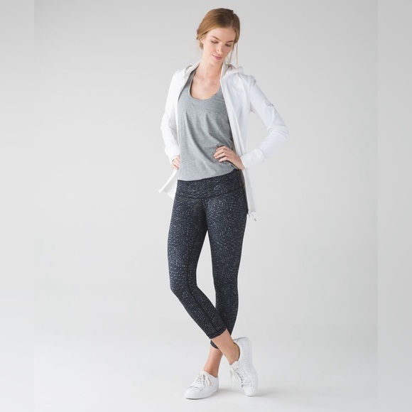 Lululemon Wunder Under Cropped Leggings III - Picture 1 of 13